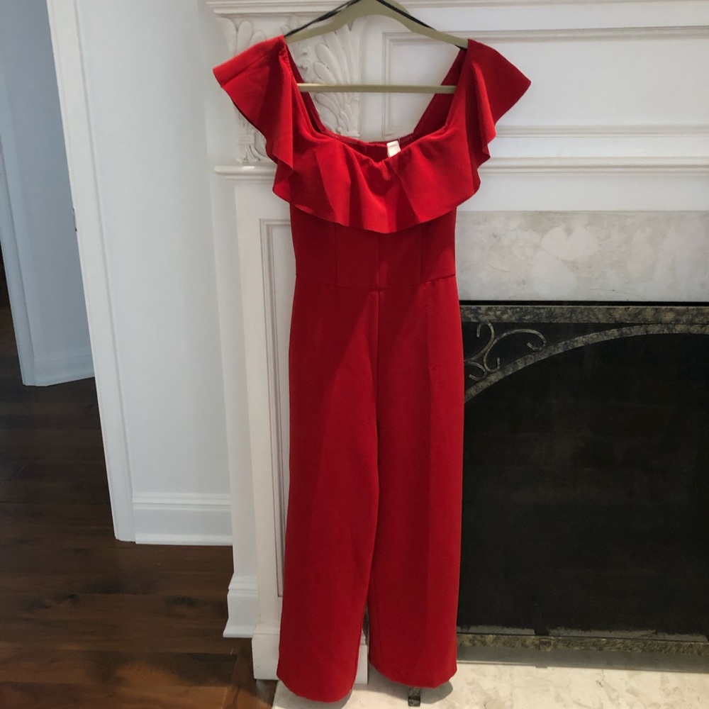 NWT H&M Red Ruffle Pant Jumper sz. 6